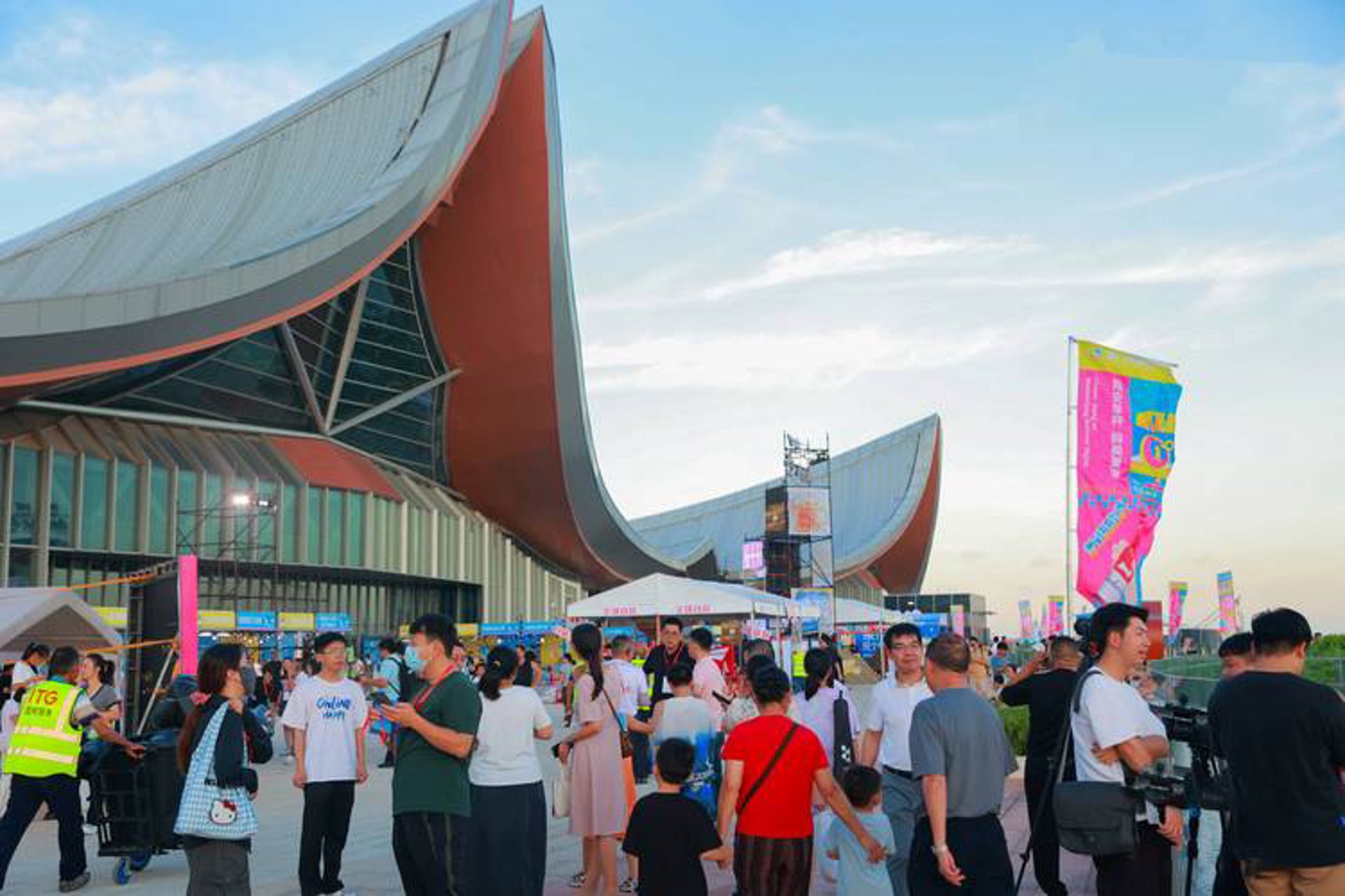 中建国博会展